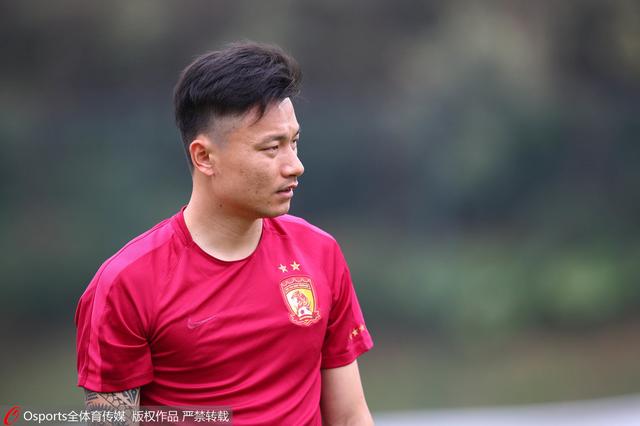 欧美摸胸