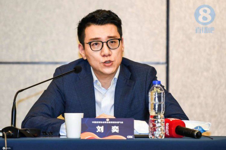 男男h肉动漫gay网站